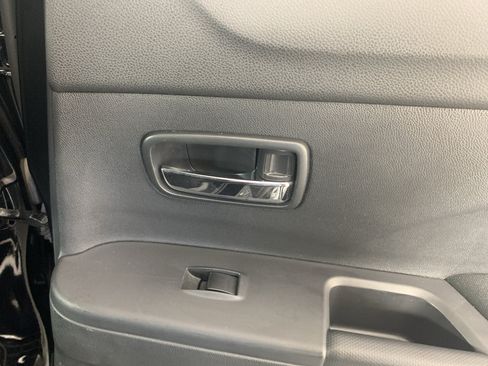 Used 2024 Mitsubishi Outlander Sport ES AWD/4WD image 34