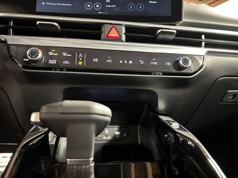 New 2026 Kia Sorento SX image 27