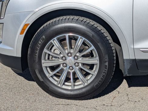 Used 2017 Cadillac XT5 Luxury image 10