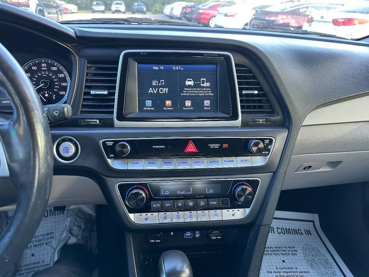 Used 2019 Hyundai Sonata SEL w/ Tech Package 02 FWD image 17