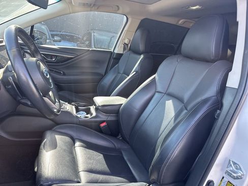 Used 2021 Subaru Outback Limited image 18