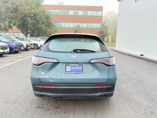 Used 2024 Honda HR-V LX image 7