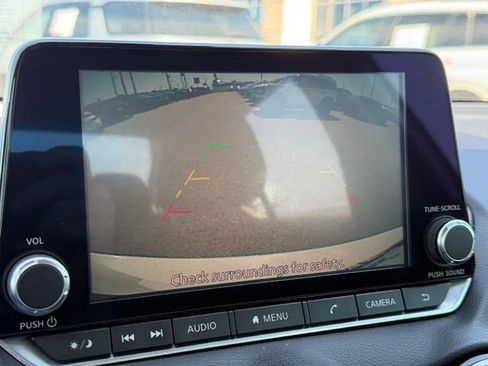 Used 2020 Nissan Sentra SR FWD image 28