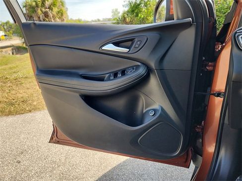 Certified 2020 Buick Encore GX Select w/ Advanced Technology Package image 19