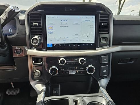 Used 2026 Ford F150 XLT w/ Equipment Group 302A MID RWD image 17