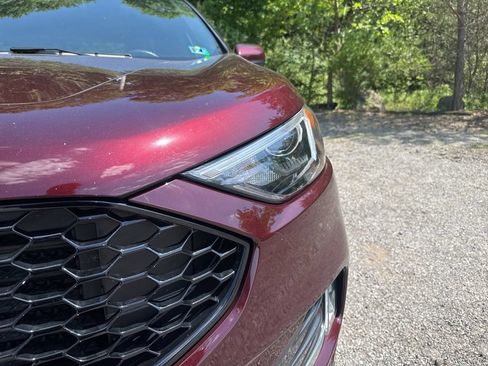 Used 2023 Ford Edge ST-Line AWD/4WD image 3