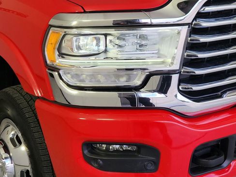 Used 2022 RAM 3500 Limited image 9