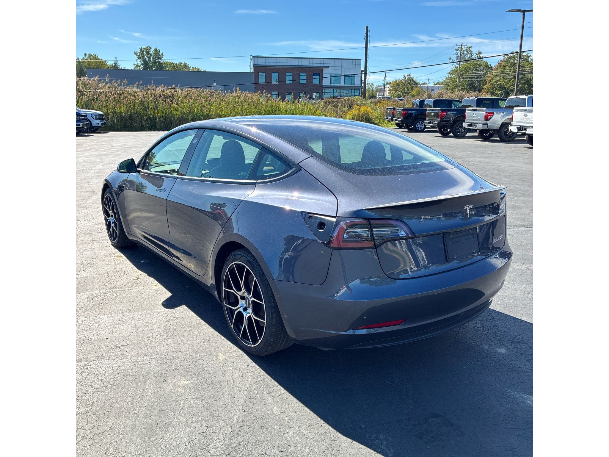 Used 2022 Tesla Model 3 Performance AWD/4WD image 3