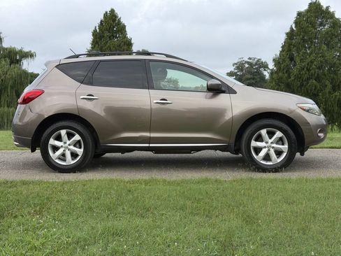 Used 2009 Nissan Murano SL w/ Technology Pkg FWD image 10