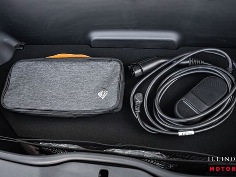 Used 2022 Rivian R1T Adventure image 47