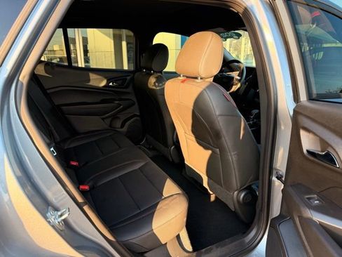 Certified 2026 Chevrolet Trax RS image 20