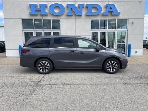 New 2026 Honda Odyssey EX-L image 4