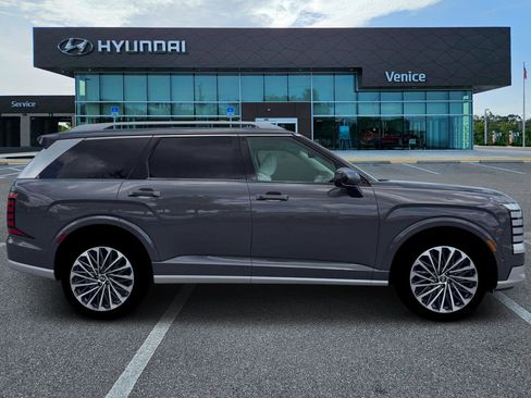 New 2026 Hyundai Palisade Calligraphy FWD image 9