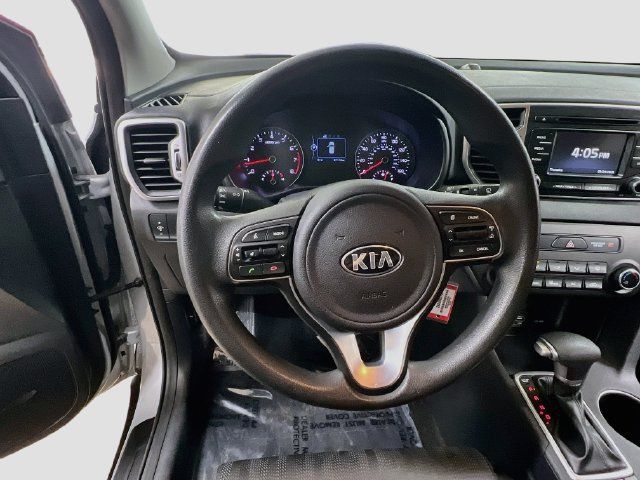Used 2019 Kia Sportage LX FWD image 11