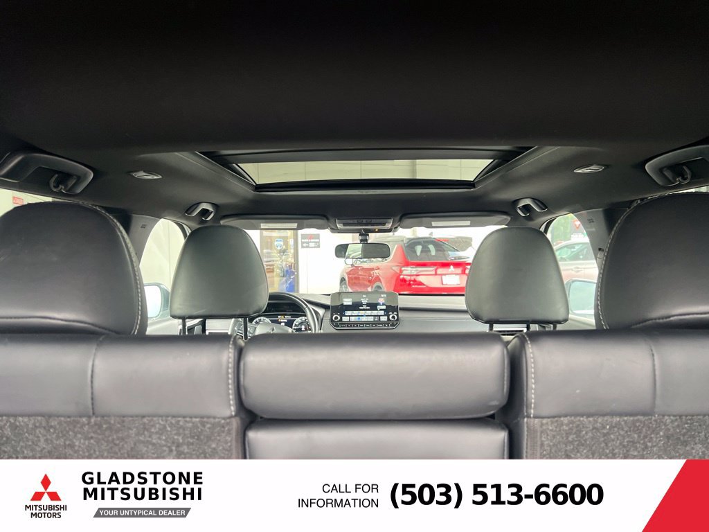Used 2024 Mitsubishi Outlander SE Black Edition AWD/4WD image 8