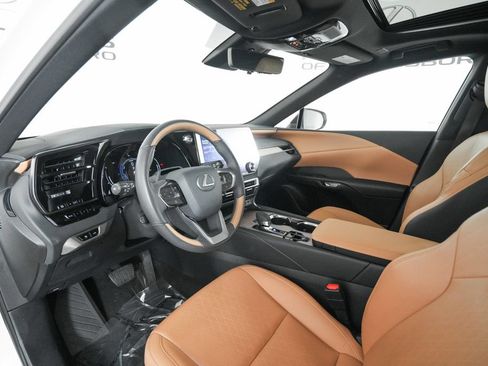 Used 2024 Lexus RX 350 w/ Convenience Package AWD/4WD image 10