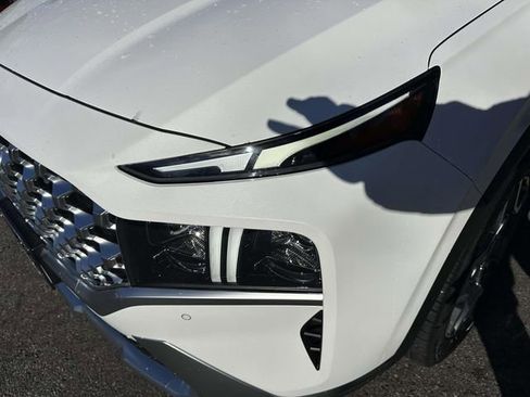 Used 2023 Hyundai Santa Fe Limited image 8