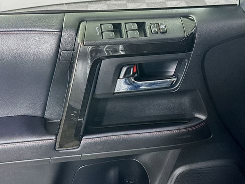 Used 2022 Toyota 4Runner TRD Off-Road image 25