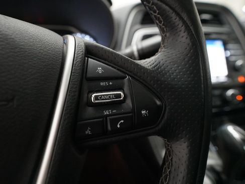Used 2018 Nissan Maxima 3.5 SL FWD image 18