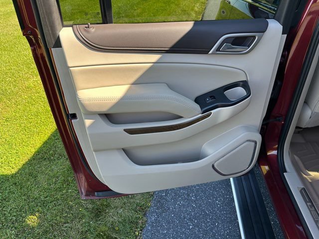 Used 2019 GMC Yukon XL Denali w/ Denali Ultimate Package AWD/4WD image 22