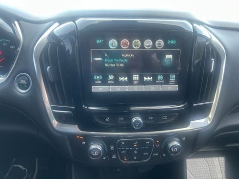 Used 2019 Chevrolet Traverse Premier w/ LPO, Blackout Package image 18