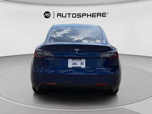 Used 2020 Tesla Model Y Long Range image 6