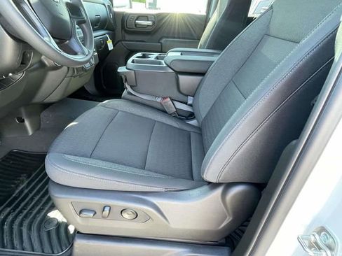 New 2026 Chevrolet Silverado 1500 Custom RWD image 12