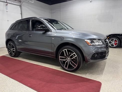 Used 2016 Audi Q5 3.0T Premium Plus w/ Technology Package AWD/4WD image 10