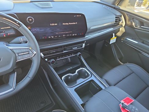 New 2026 Chevrolet Traverse High Country w/ LPO, Floor Liner Package image 21