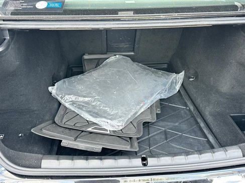 Certified 2023 BMW 760i xDrive AWD/4WD image 11