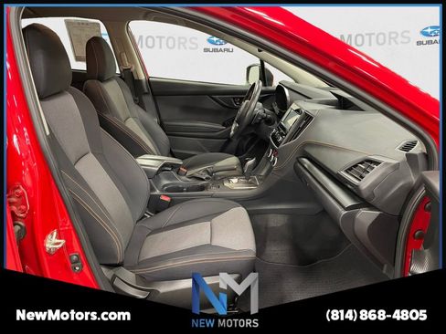 Used 2022 Subaru Crosstrek 2.0i Premium AWD/4WD image 15