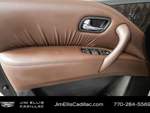 Used 2022 Nissan Armada Platinum w/ Captain's Chairs Package RWD image 6