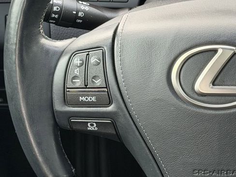 Used 2016 Lexus LS 460 L RWD image 12