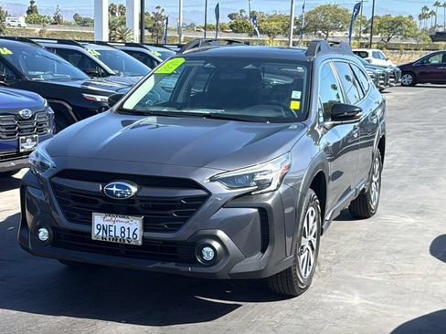 Certified 2024 Subaru Outback Premium AWD/4WD image 3