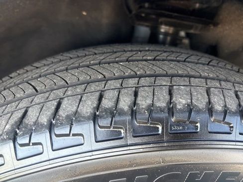 Used 2022 Ford Escape SEL w/ Class II Trailer Tow Package image 26