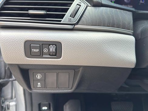 Used 2018 Honda Accord EX-L image 18