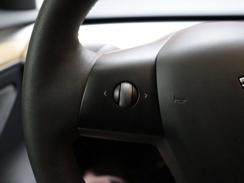 Used 2021 Tesla Model 3 Standard Range Plus RWD image 37