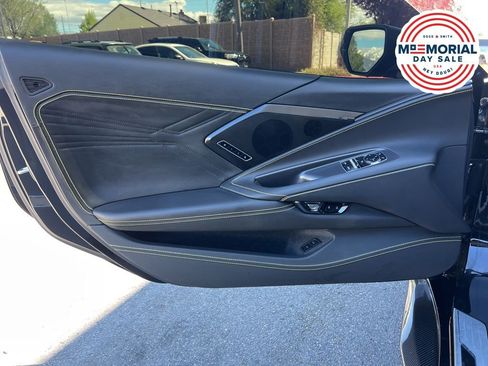 Used 2025 Chevrolet Corvette Z06 w/ Stealth Interior Trim Package RWD image 9