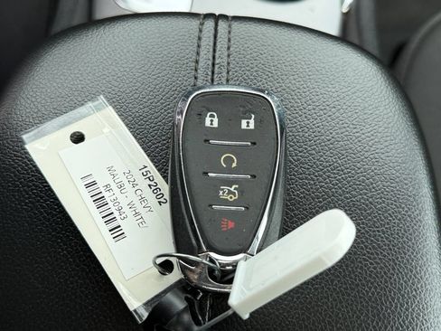 Used 2024 Chevrolet Malibu LT FWD image 50