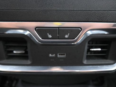 Used 2023 GMC Sierra 1500 Denali Ultimate AWD/4WD image 27