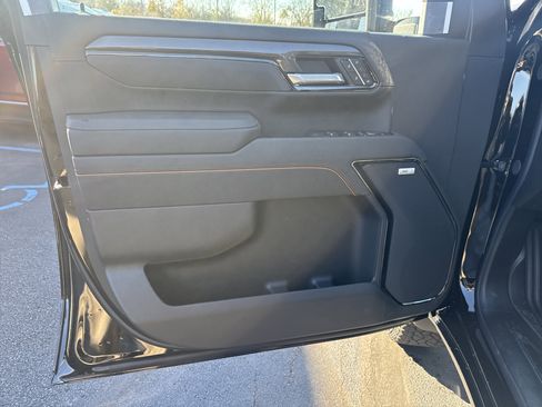 New 2026 GMC Sierra 2500 AT4 image 15