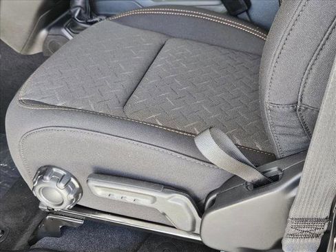 New 2025 Jeep Gladiator Mojave w/ Convenience Group image 4