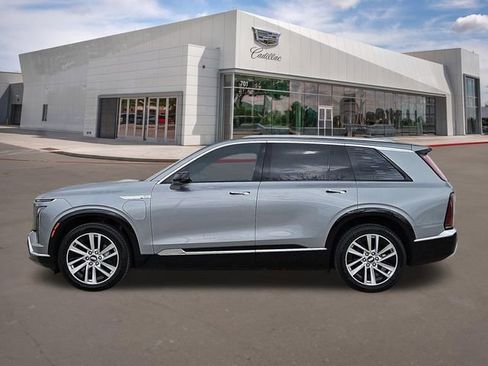 New 2026 Cadillac Vistiq Luxury w/ LPO, Floor Liner Package image 3