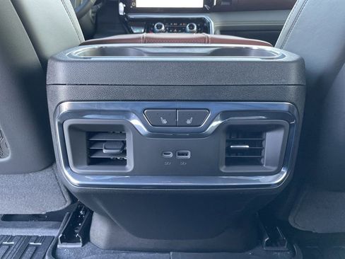 New 2026 GMC Sierra 2500 Denali Ultimate AWD/4WD image 27