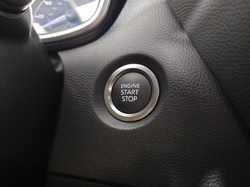 Used 2025 Toyota Corolla SE w/ SE Package FWD image 24