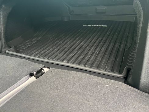 Used 2023 Toyota Camry XLE image 13