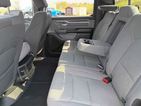 Used 2022 RAM 1500 Big Horn AWD/4WD image 19