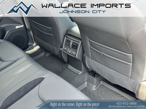 Used 2025 Subaru Forester Touring AWD/4WD image 41