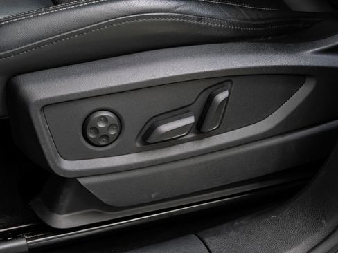 Used 2023 Audi Q5 2.0T Premium Plus w/ Premium Plus Package image 35