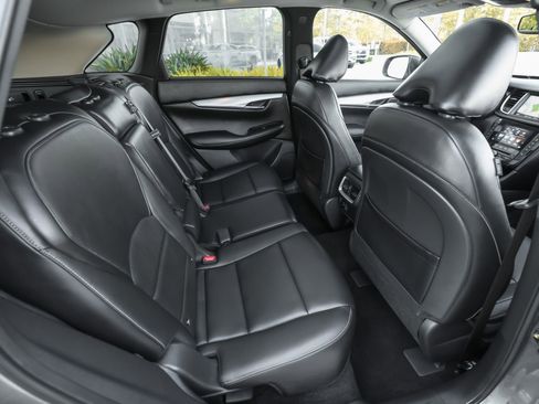 Used 2019 INFINITI QX50 Luxe w/ Navigation Package image 35